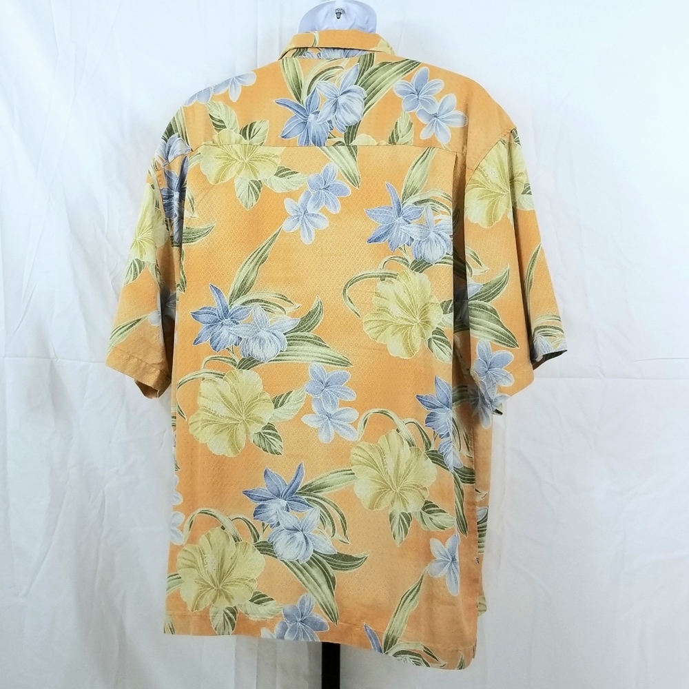 Jamaica Jaxx Silk Hawaiian Button Down Shirt - Picture 3 of 7